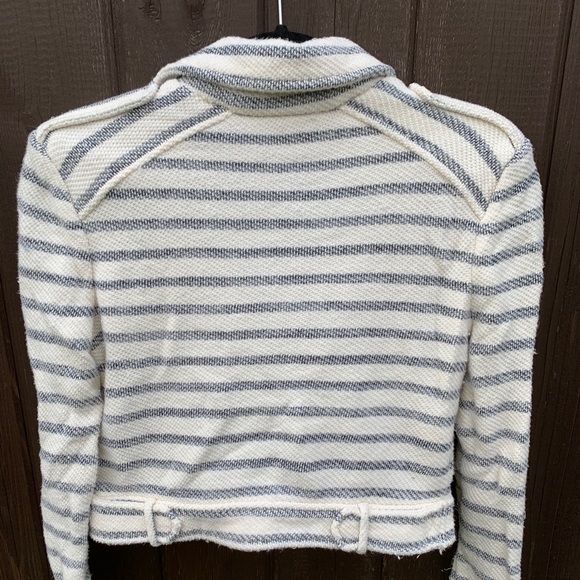 BCBG Cropped stripped Jacket - Picture 3 of 3